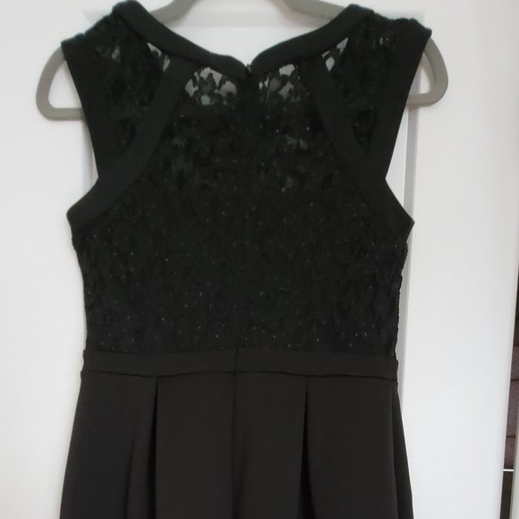 Cocktail Dress - Size 6 - Picture 2 of 9